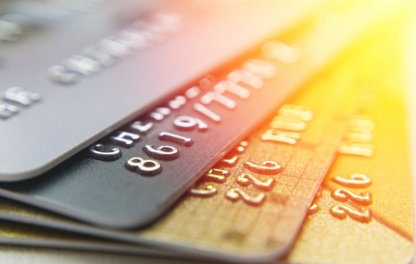Using your bank card as age verification